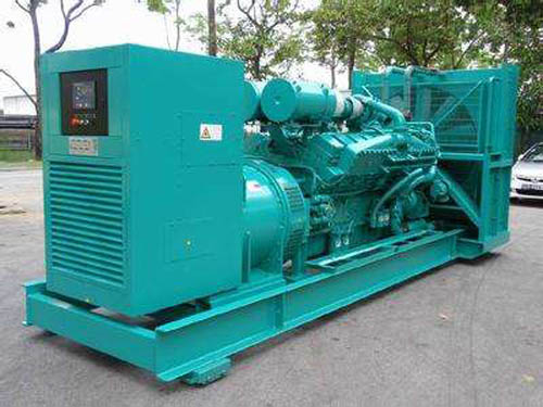 井研如何选择适合 100KW 发电机的电缆长度?